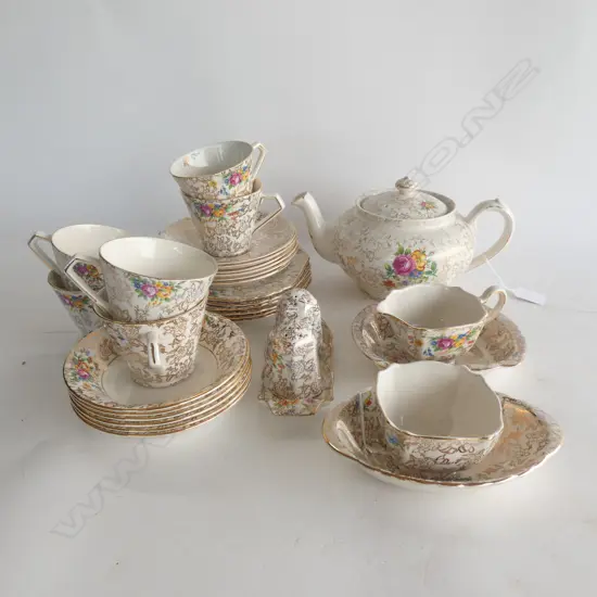 LORD NELSON GOLD CHINTZ SET; TEAPOT / TRIOS / CONDIMENTS / BOWLS ETC. 31 PCS