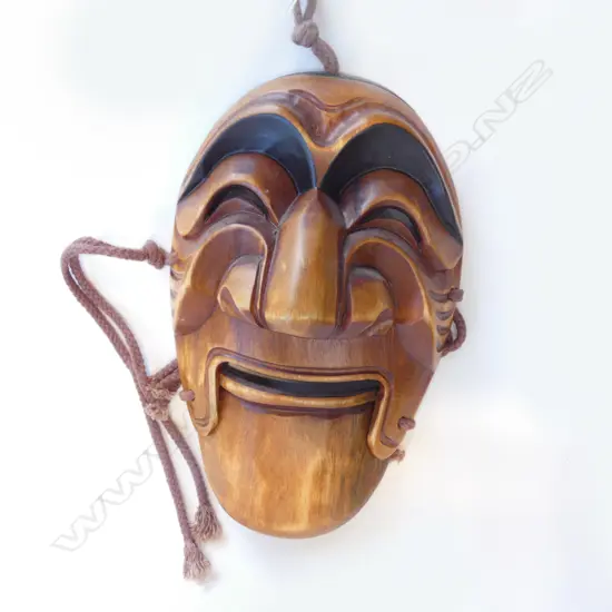 TRADITIONAL HAHOETAL KOREAN WOODEN MASK 