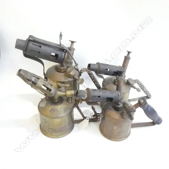 4 BRASS PRIMUS TORCHES