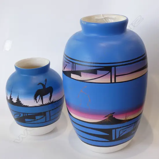 PR AMERICAN INDIAN POTTERY PAINTED & SIGNED VASES LARGEST H. 255MM