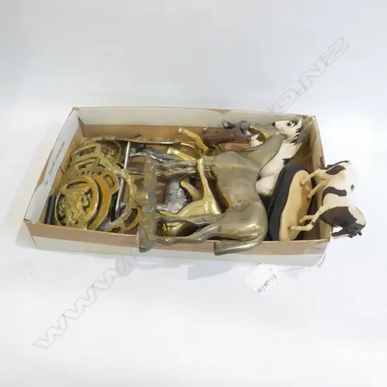 BOX LOT ASST. HORSE BRASSES ETC