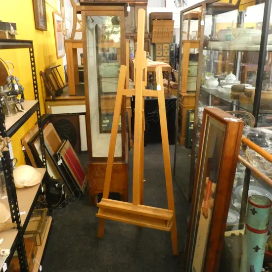 LG WOODEN PAINTERS EASEL H. 2030 X 560MM