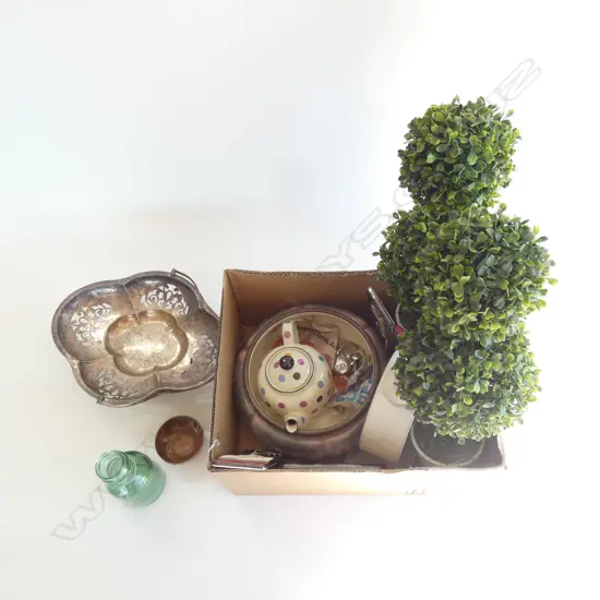 BOX LOT INCLUDES FAUX PLANTS, CLOCK, VICTORIAN FLOATING BOWL SPOTTED TEAPOT AND TILES