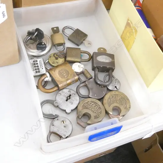 TRAY OF PADLOCKS 