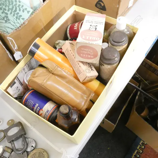 BOX LOT VINTAGE PHARMACY & MEDICINAL ITEMS ETC