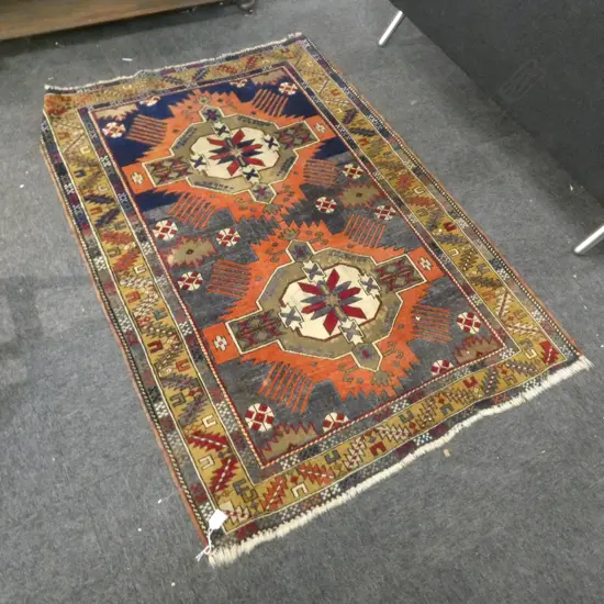 HAND KNOTTED ALL WOOL TURKISH TRIPLE MEDALLION RUG SOME MARKS...