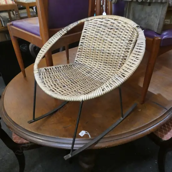 CHILDS COOLIE ROCKING CHAIR