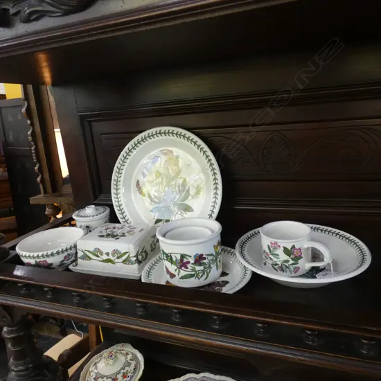 PORTMEIRION BOTANIC GARDEN AF