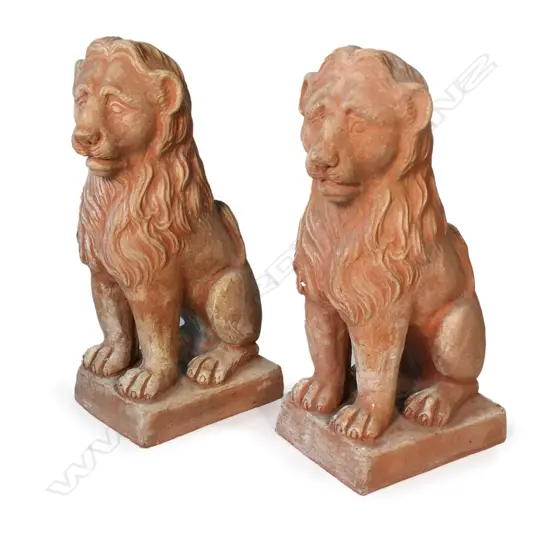 PR TERRACOTTA CLASSICAL SEATED LION STATUES, H. 400MM