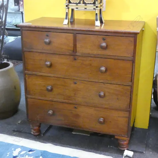 VICTORIAN CHEST OF DRAWERS...