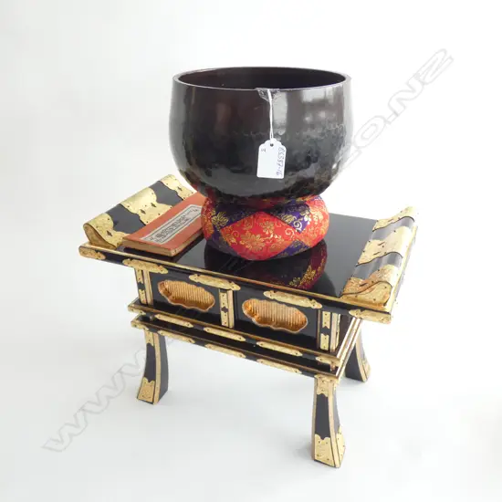 QUALITY JAPANESE SINGING BELL/BOWL ON PRAYER TABLE + SUTRA BOOK H412mm W359