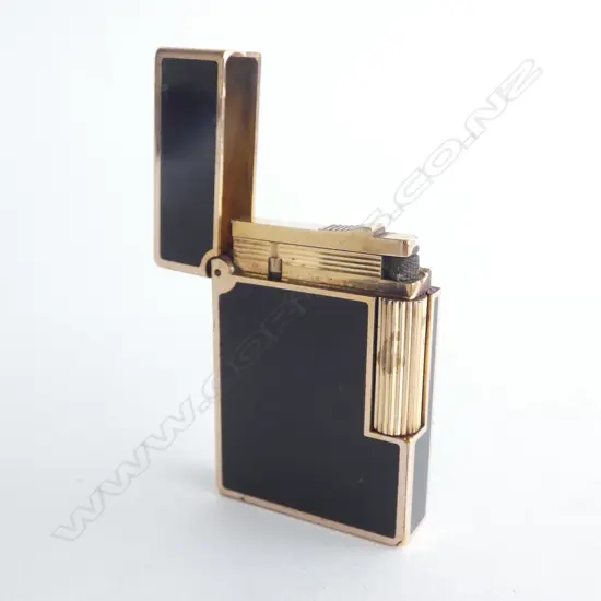 DUPONT LIGHTER BLACK ENAMEL ROSE GOLD PLATE