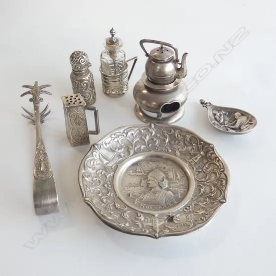 8 PCES ASST. SILVER MINIATURES...