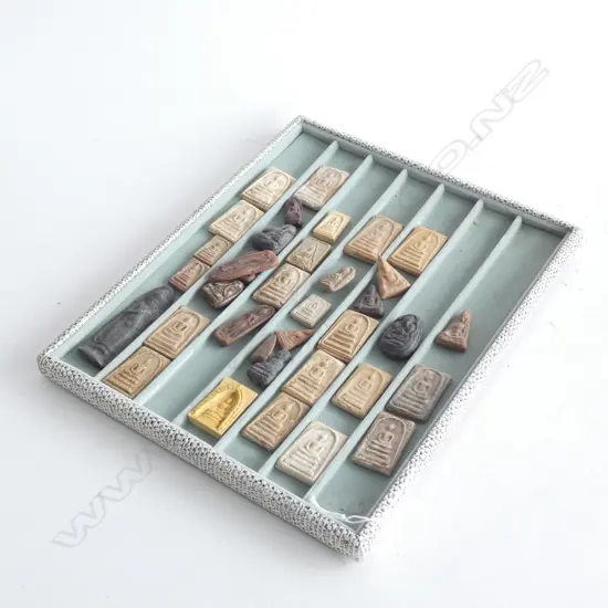 COLLECTORS TRAY w. VINTAGE BUDDHA PLAQUES