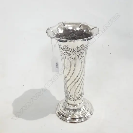 LARGE STG SILVER VASE, SHEFFIELD 1900 H.225mm 302 GRAMS