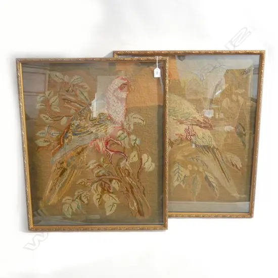 PR LARGE TAPESTRY PICTURES PARROTS GILT FRAMES H730 W590