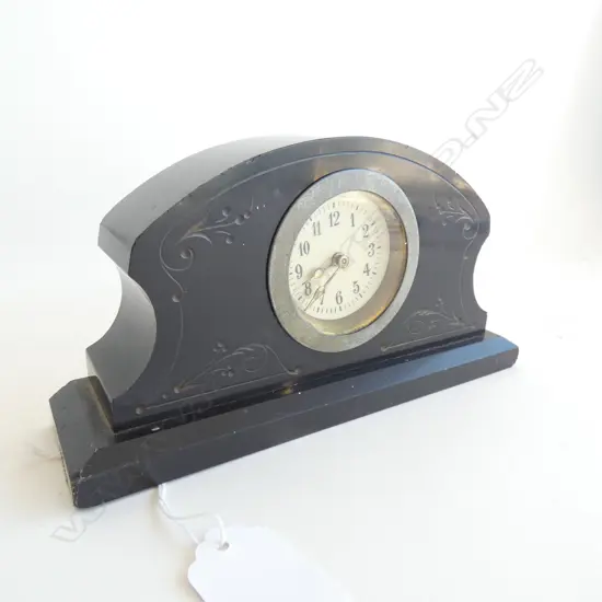 VINTAGE SM HEAVY BLACK MANTLE CLOCK L 185 H97MM