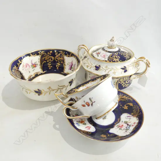 6 PCES BLUE & GILT 19thC CHINA; 2 C/S + SUGAR & SLOP BOWL