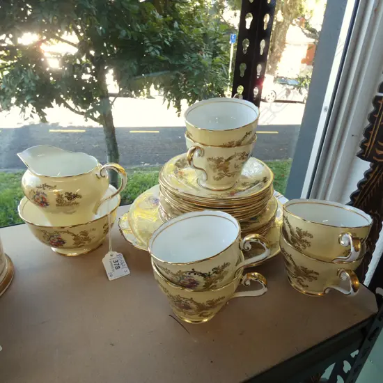 26 PCE AYNSLEY TEA SET; 6 TRIOS ETC