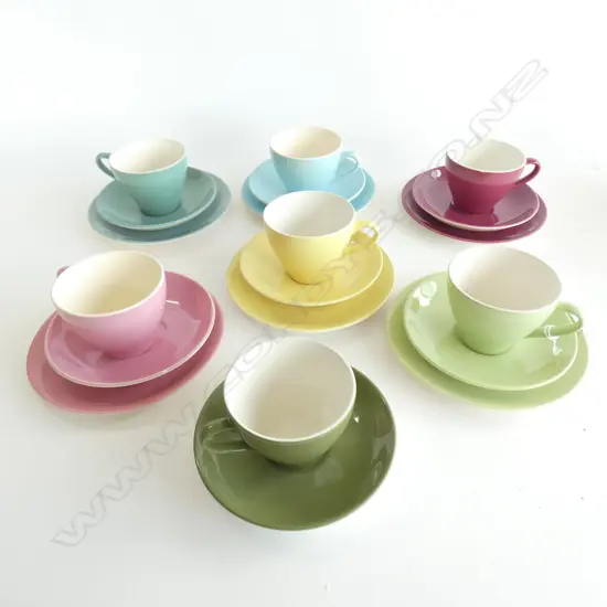 7 MOSTLY CROWN LYNN COLOUR GLAZE TRIOS...