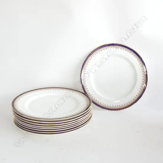 NINE AYNSLEY GOLD GILD & BLUE RIMMED DINNER PLATES DIA  270MM