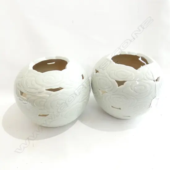 PR CELADON CLOUD VASES H.175mm