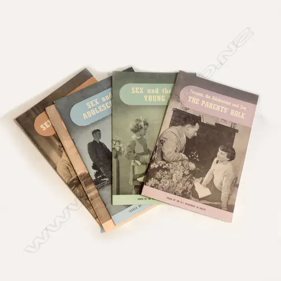 5 VINTAGE SEX EDUCATION PAMPHLETS