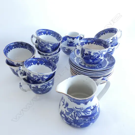 23 PCE BURLEIGH WARE WILLOW TEA SEA; 10 C/S, 2 MILK JUGS, SUGAR BOWL  
