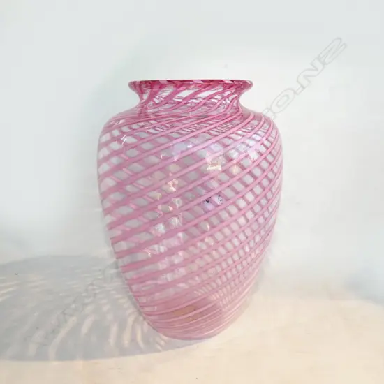 PETER RAOS PINK GLASS VASE, SIGNED & DATED 1986 H.215mm