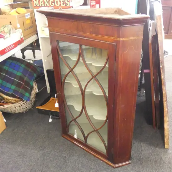 GEORGIAN GLAZED CORNER CABINET...