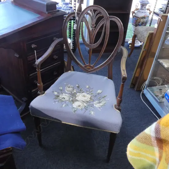 ANTIQUE HEPPLEWHITE STYLE CHAIR w. NEEDLEWORK SEAT