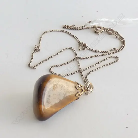 TIGERS EYE PENDANT WITH SILVER CHAIN