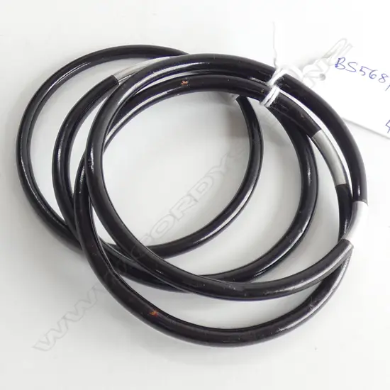 4 BANGLES w SILVER FITTING ELEPHANT HAIR ?