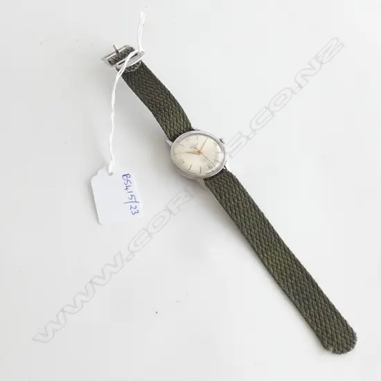 VINTAGE GENTS 'MASCOT' WRIST WATCH 