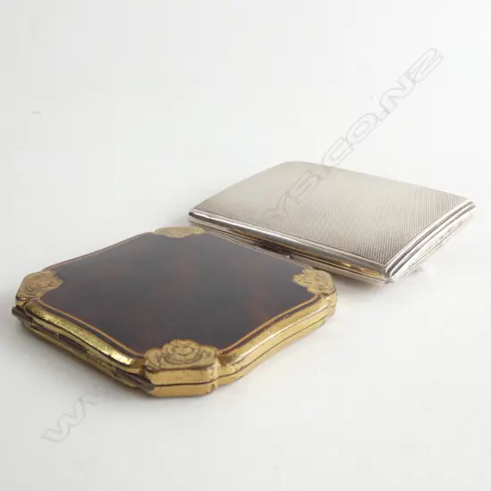 STG SILVER CIGARETTE CASE, LONDON 1936 69 GRAMS + TORTOISESHELL COMPACT