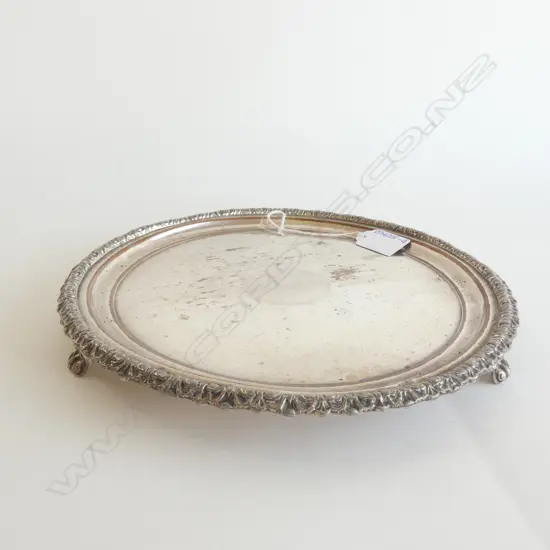 19C SILVER PLATE & COPPER 3-FOOTED TRAY DIA 250