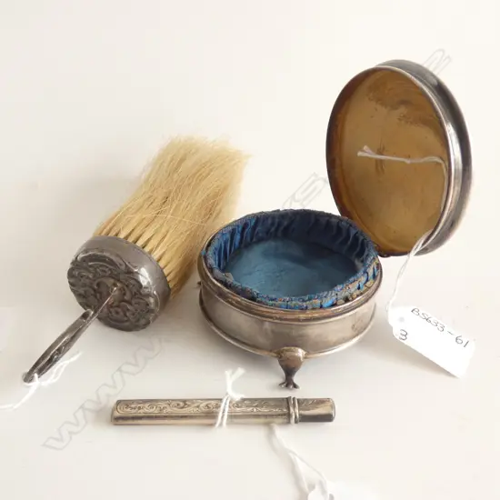 STG SILVER - LIDDED TRINKET BOX (DIA 80MM) / CASED PENCIL (L 75MM) & CRUMB BRUSH