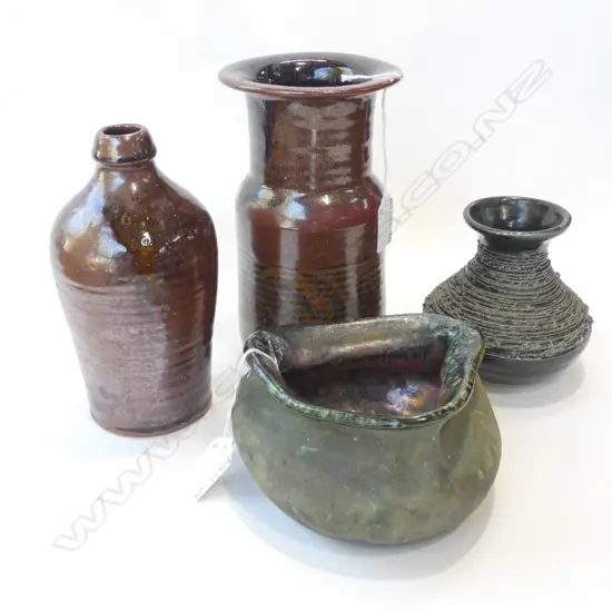 (17767) 4 ASST NZ POTTERY PCS;3 VASES & 1 DISH  (LARGEST H 195MM)