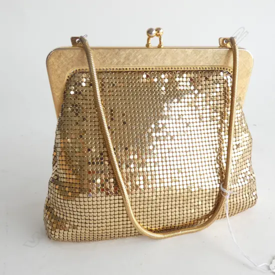 GOLD VINTAGE ORITON PURSE