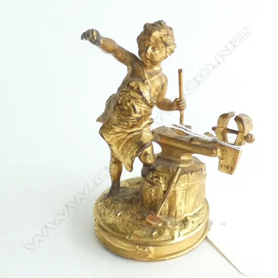 19thC GILT BRONZE CHERUB AT THE ANVIL SCULPTURE H.98mm