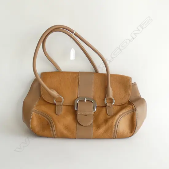 OROTON LEATHER HANDBAG