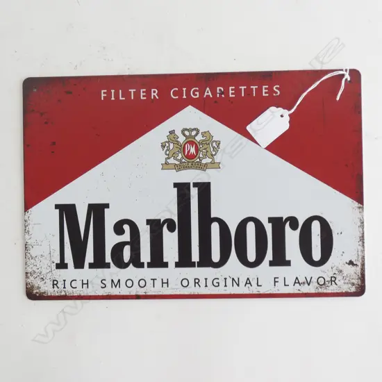 REPRO MARLBORO TIN SIGN 200 X 300mm