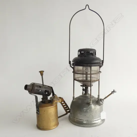 KEROSENE TILLEY LANTERN + PARAFFIN BLOWLAMP