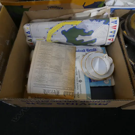 BOX LOT ASST. VINTAGE ROYALTY MEMORABILIA