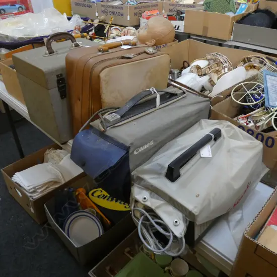 4 VINTAGE FILM CAMERAS / RECORDERS ETC