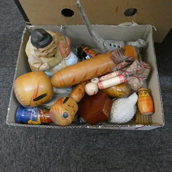 BOX LOT ASST. JAPANESE ITEMS; KOKESHI ETC