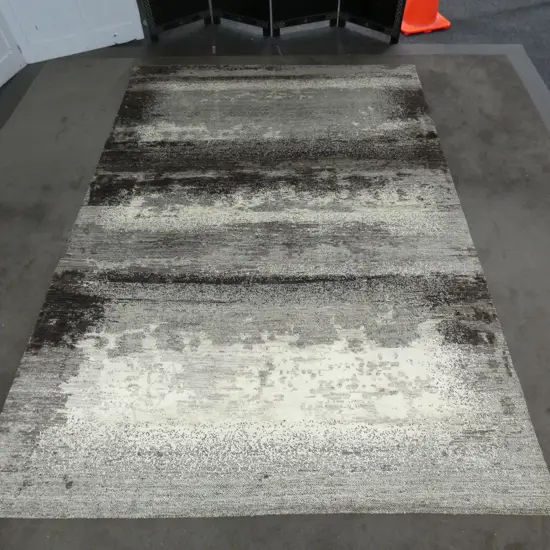 CONTEMPORARY HAND KNOTTED WOOL PILE RUG...