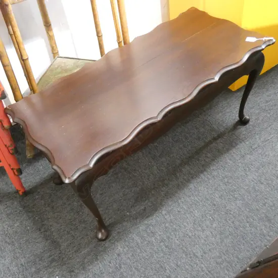 QUEEN ANNE STYLE SIDE TABLE W.910mm a/f