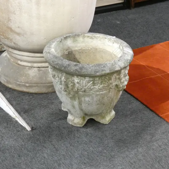OLD HEAVY CONCRETE GARDEN PLANTER 410mm dia