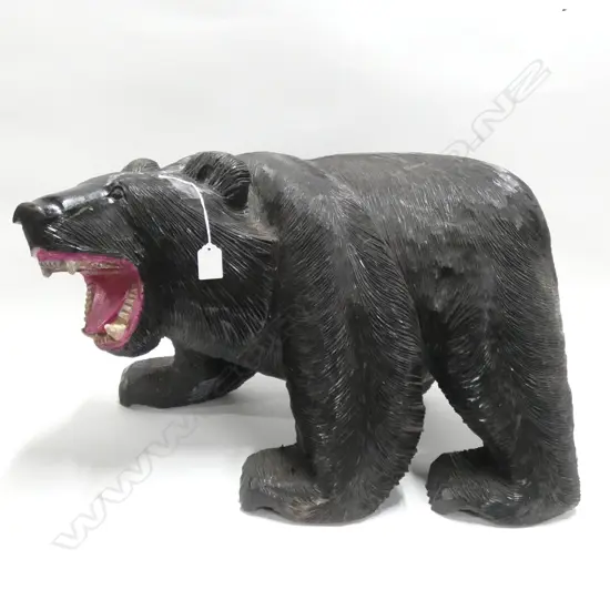 BIG CARVED WOODEN BROWN BEAR - H. 360 L. 670MM